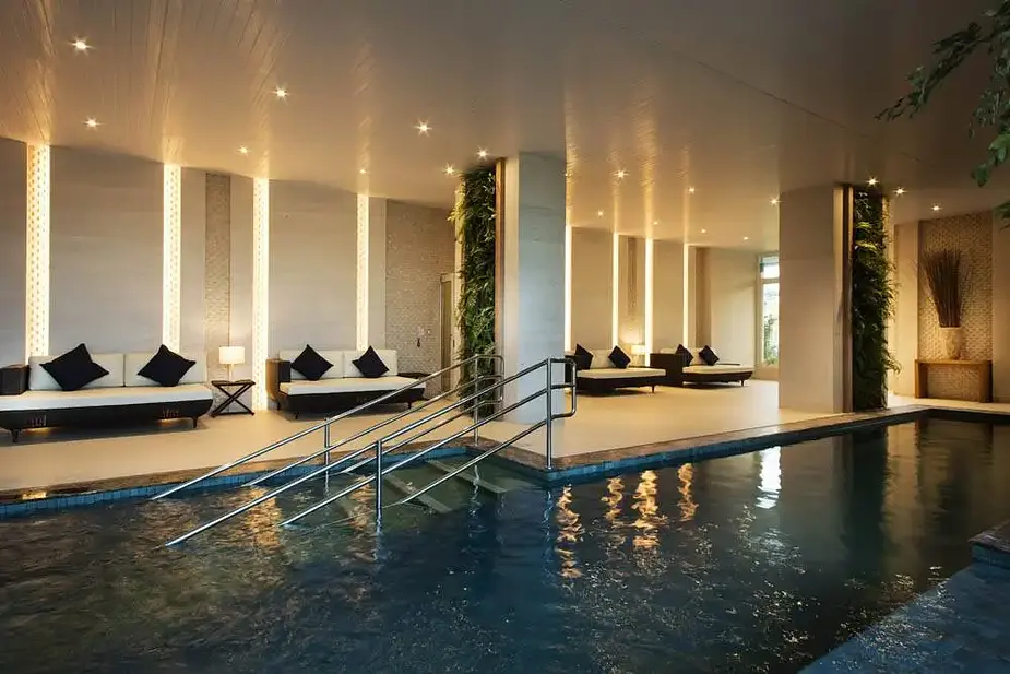 Piscina Indoor 2
