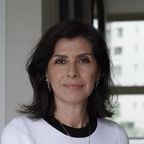 Alessandra Azevedo